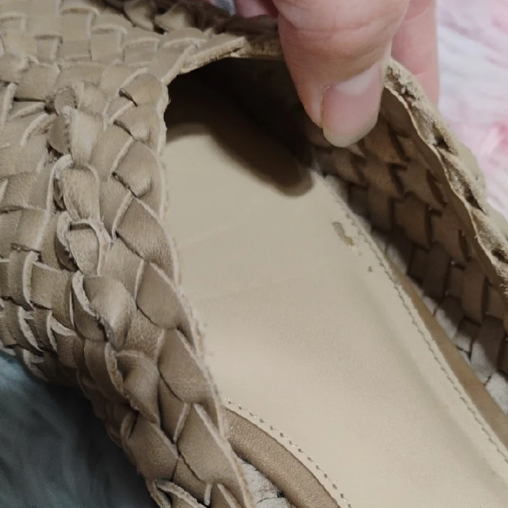 SALE! Vince Camuto Loralee Tan Woven Leather Mules - Picture 11 of 12